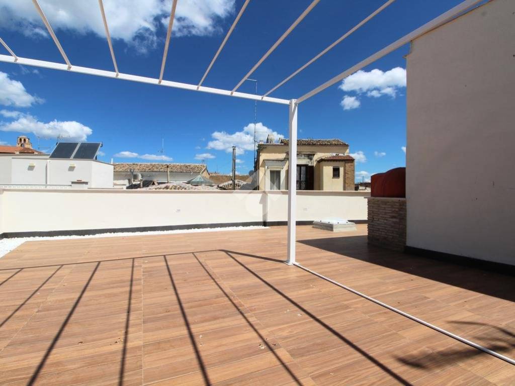 Casa indipendente a Lucera in Vico Famiglia Cassella, 30 - Foto 3