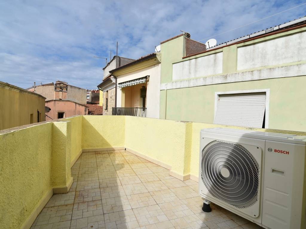 Villa a Cuglieri in Via Pasquale Tola, 21 - Foto 3