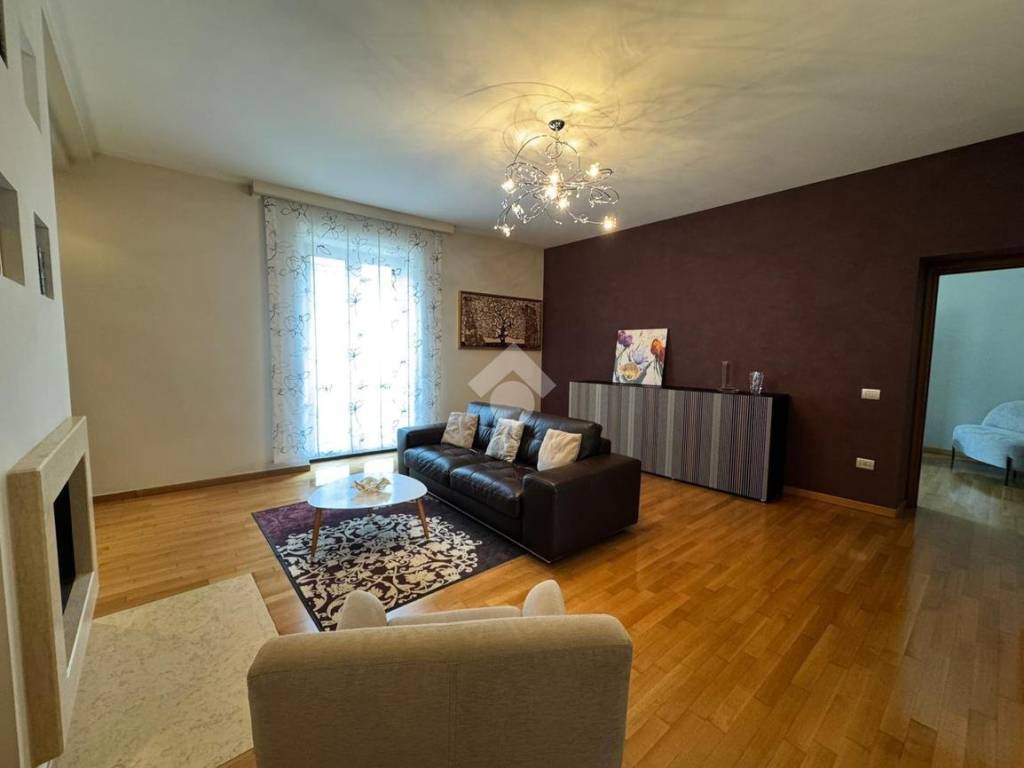 Casa indipendente a Arpaia in Via Roma - Foto 3