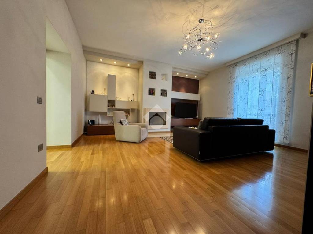Casa indipendente a Arpaia in Via Roma - Foto 4