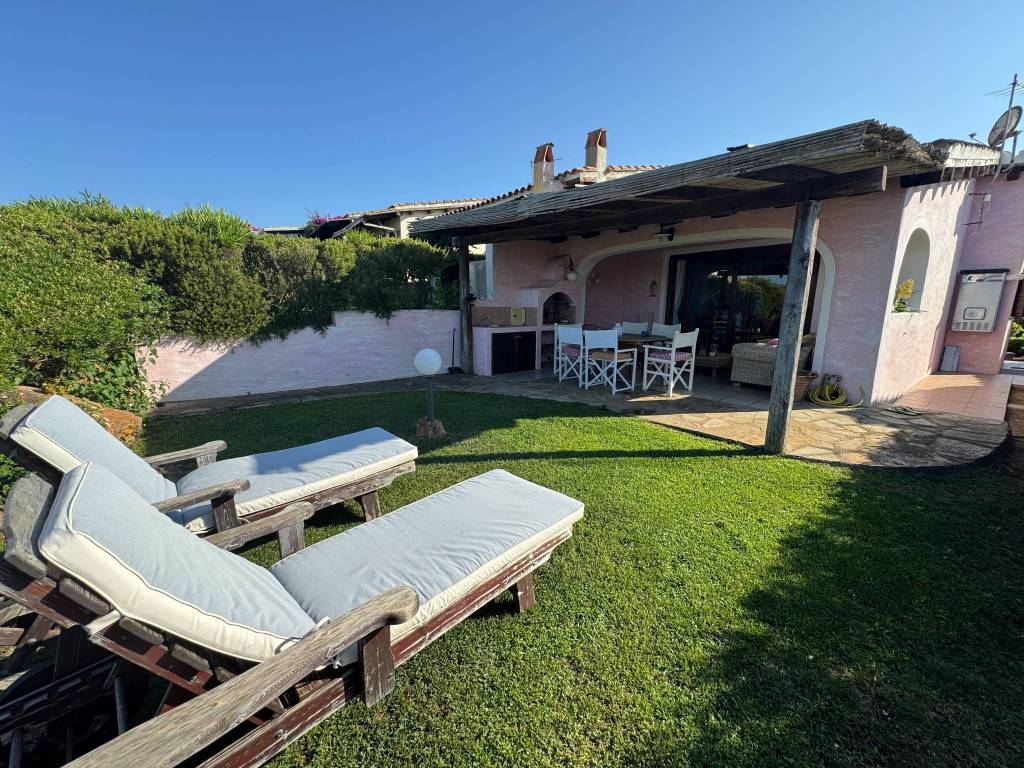 Villa a Loiri porto san paolo in Via Monte Albo - Foto 3