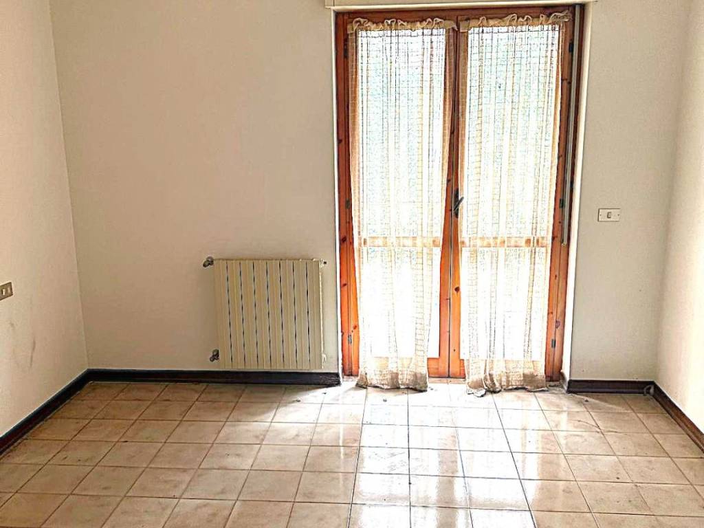 Appartamento a Caramanico terme in Viale della Libertà, 19 - Foto 4