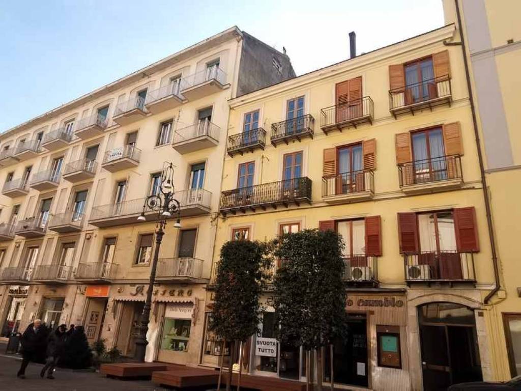 Attico / mansarda a Avellino in Corso Vittorio Emanuele, 33 - Foto 3
