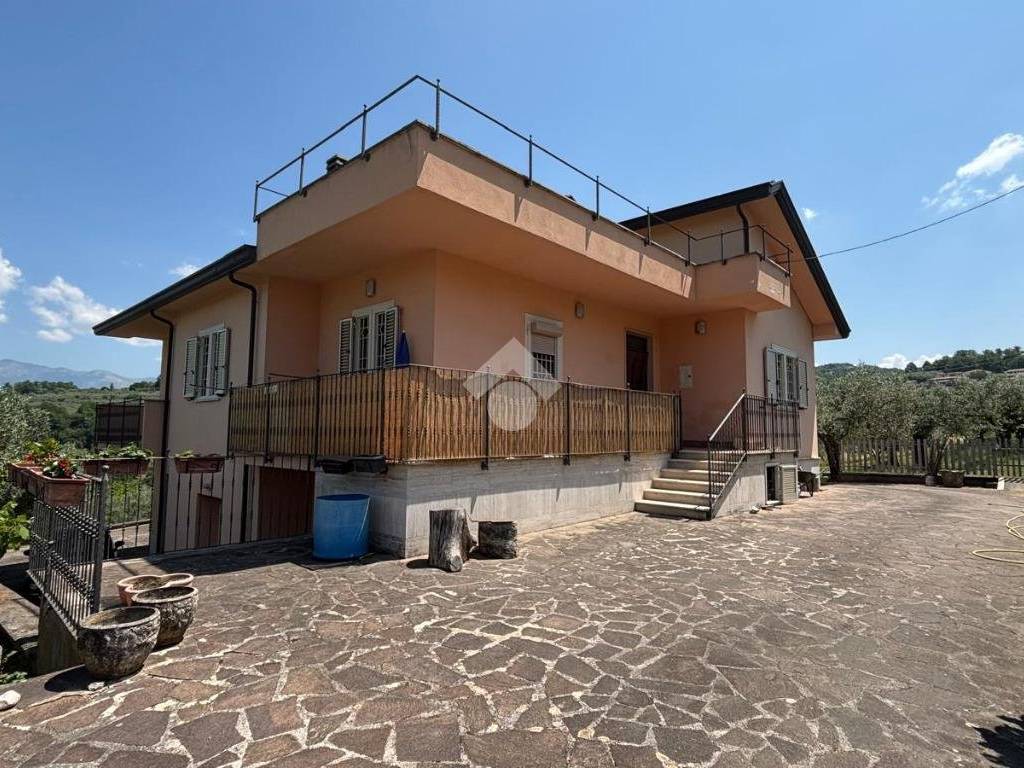 Villa a Arpino in Via Pietro Nenni, 10 - Foto 2