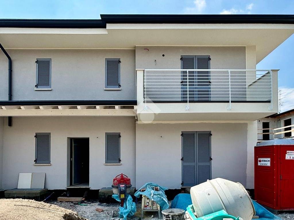 Villa a Castegnato in Via Aldo Moro - Foto 2