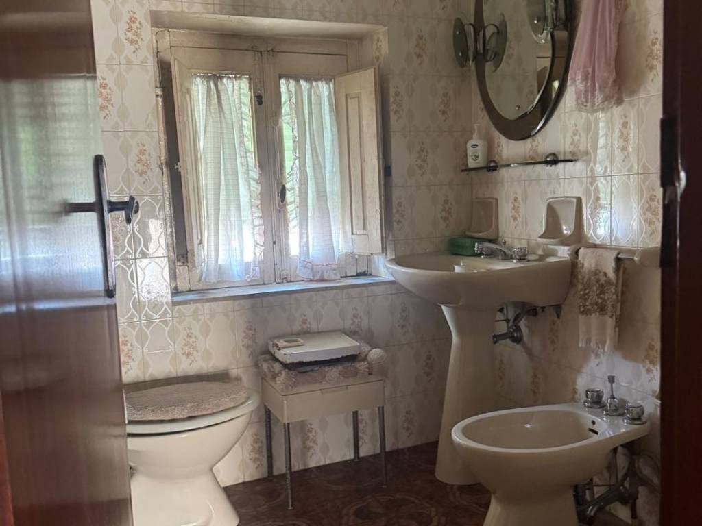 Appartamento a Troina in Via Lott. Treccarichi, 15 - Foto 4