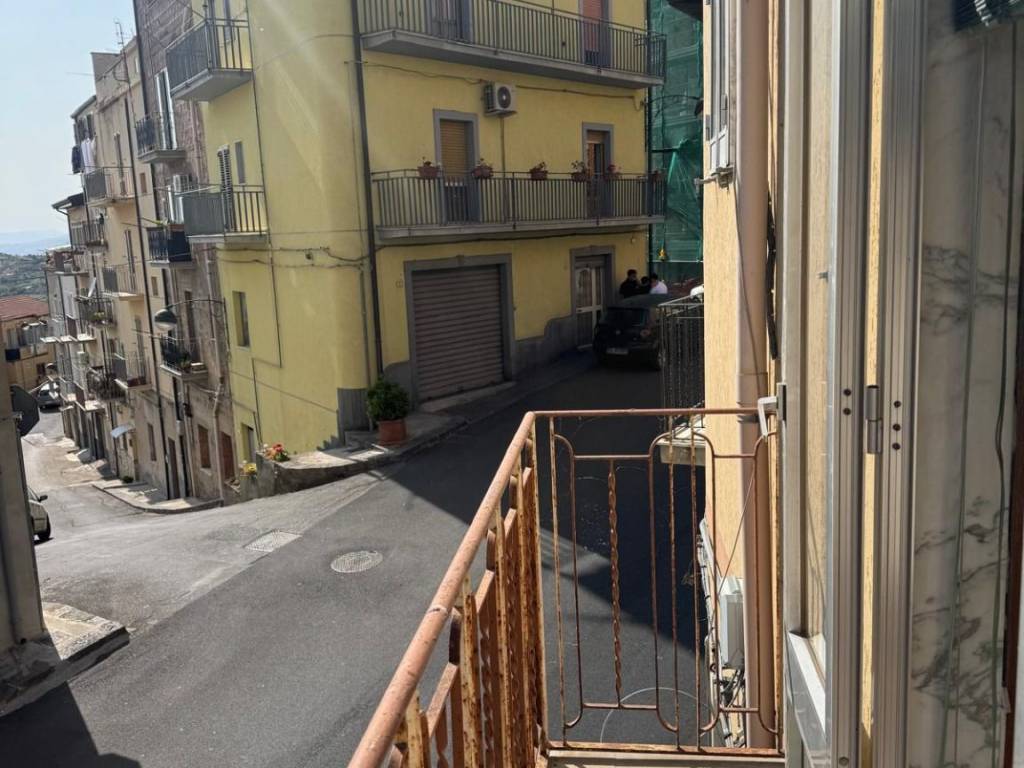 Appartamento a Troina in Via Lott. Treccarichi, 15 - Foto 5