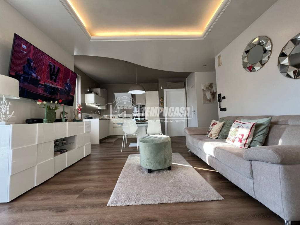 Villa a Peschiera del garda in Via Goito - Foto 3