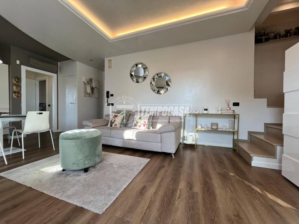 Villa a Peschiera del garda in Via Goito - Foto 4