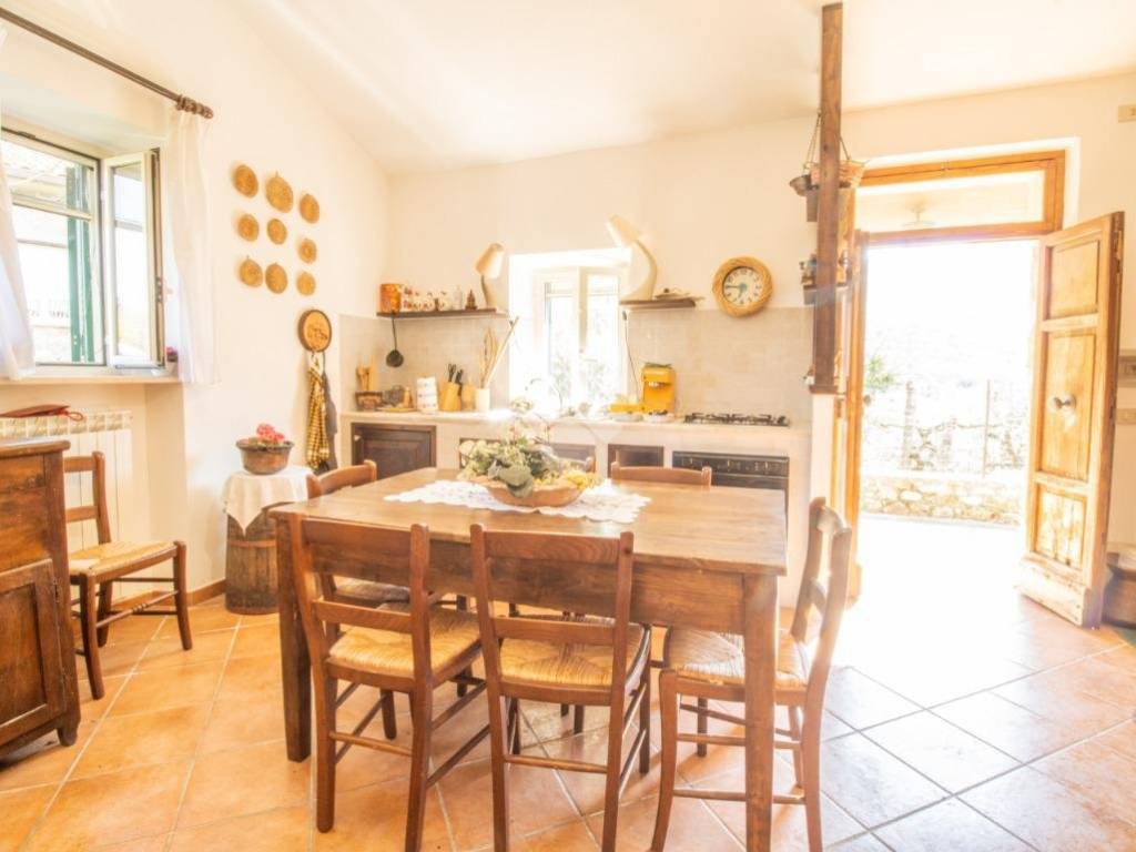 Casa indipendente a Cottanello in Via del Colle della Fonte, 6 - Foto 2
