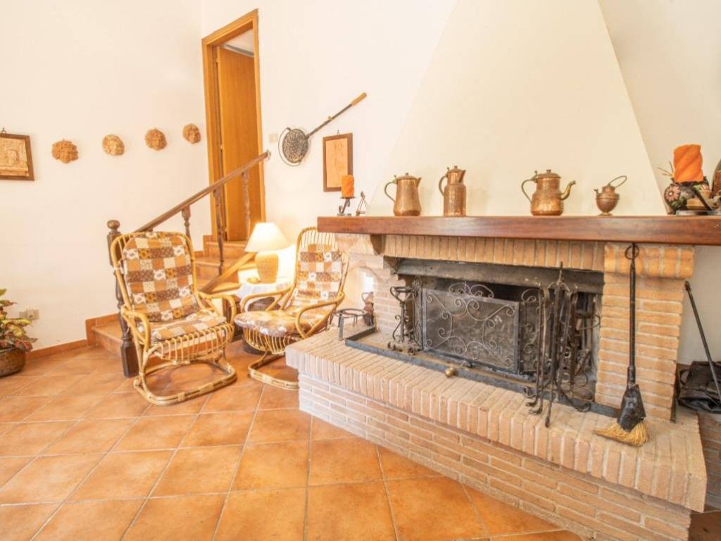 Casa indipendente a Cottanello in Via del Colle della Fonte, 6 - Foto 4