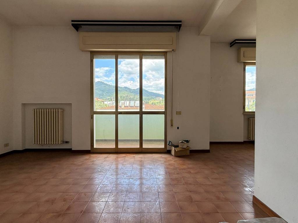 Appartamento a Pescia in Via di Marzalla, 27 - Foto 4