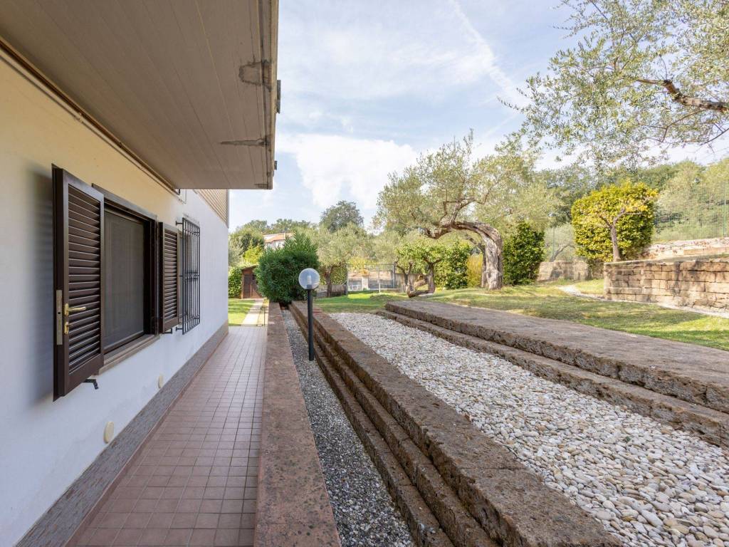 Villa a Città sant'angelo in Via della Cona, 65013 Città Sant'Angelo PE, Italia - Foto 4