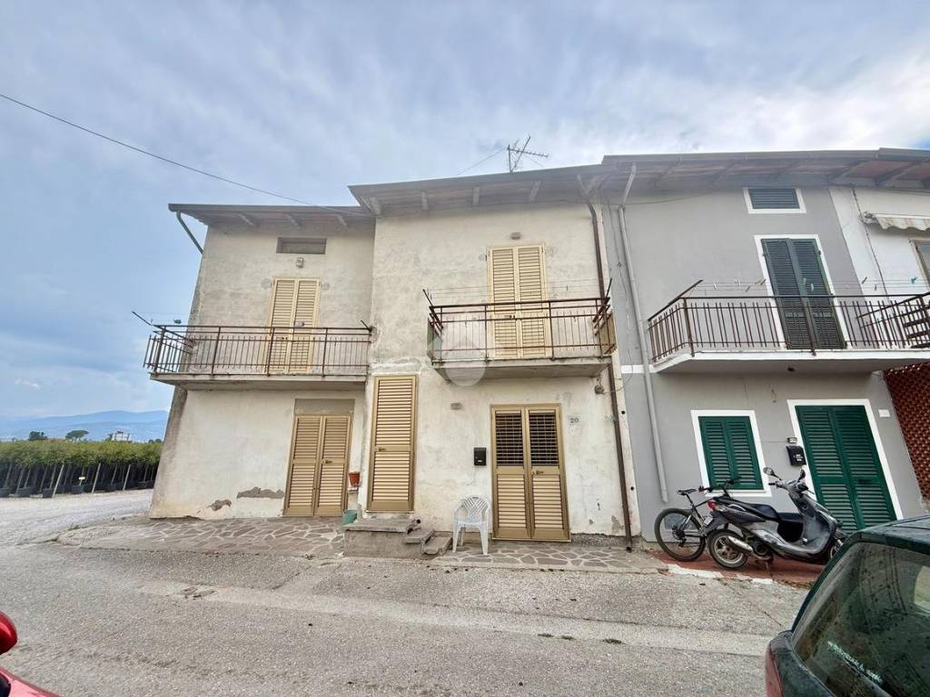 Casa indipendente a Agliana in VIA Bineria, 20 - Foto 4
