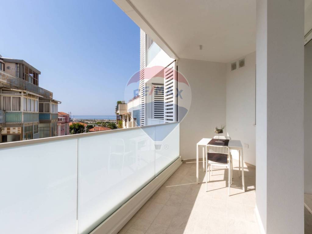 Appartamento a Cagliari in via della Pineta, 209 - Foto 4