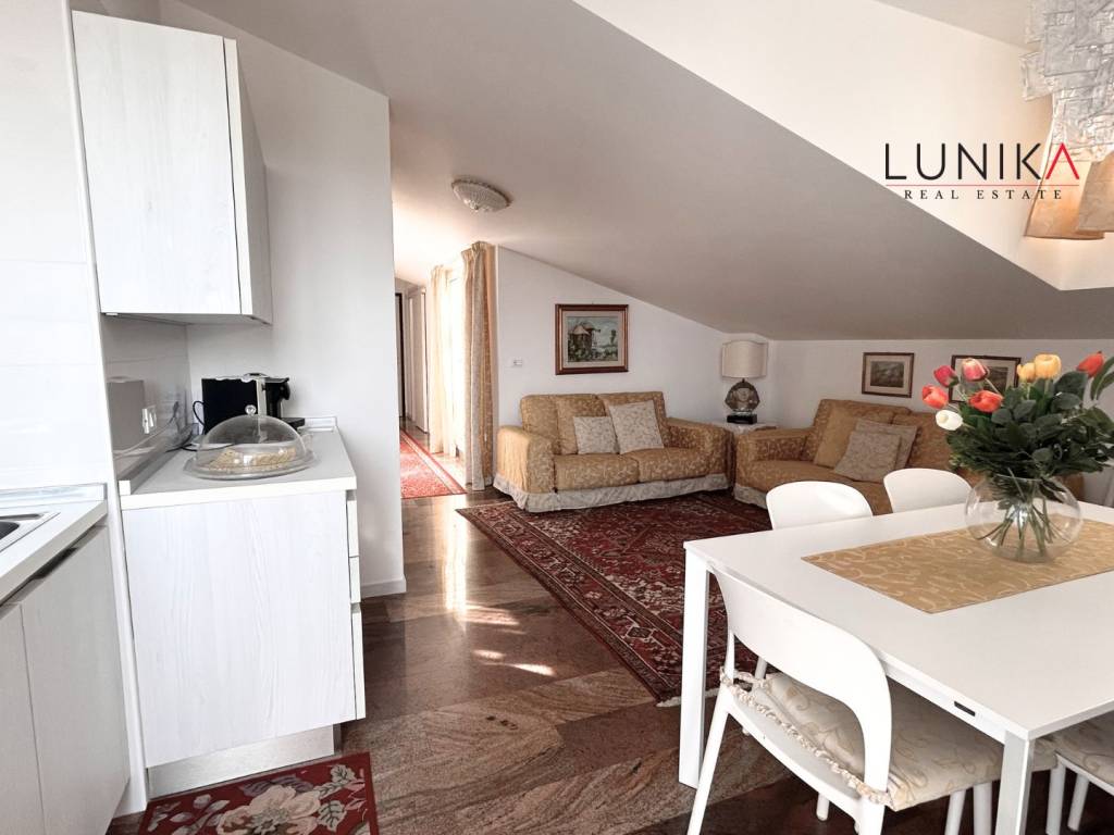 Appartamento a Jesolo in Via Andrea Palladio, 12 - Foto 2