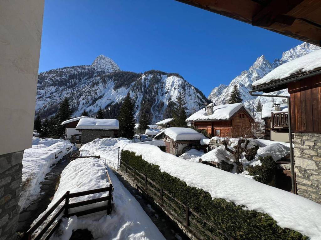 Appartamento a Courmayeur - Foto 2