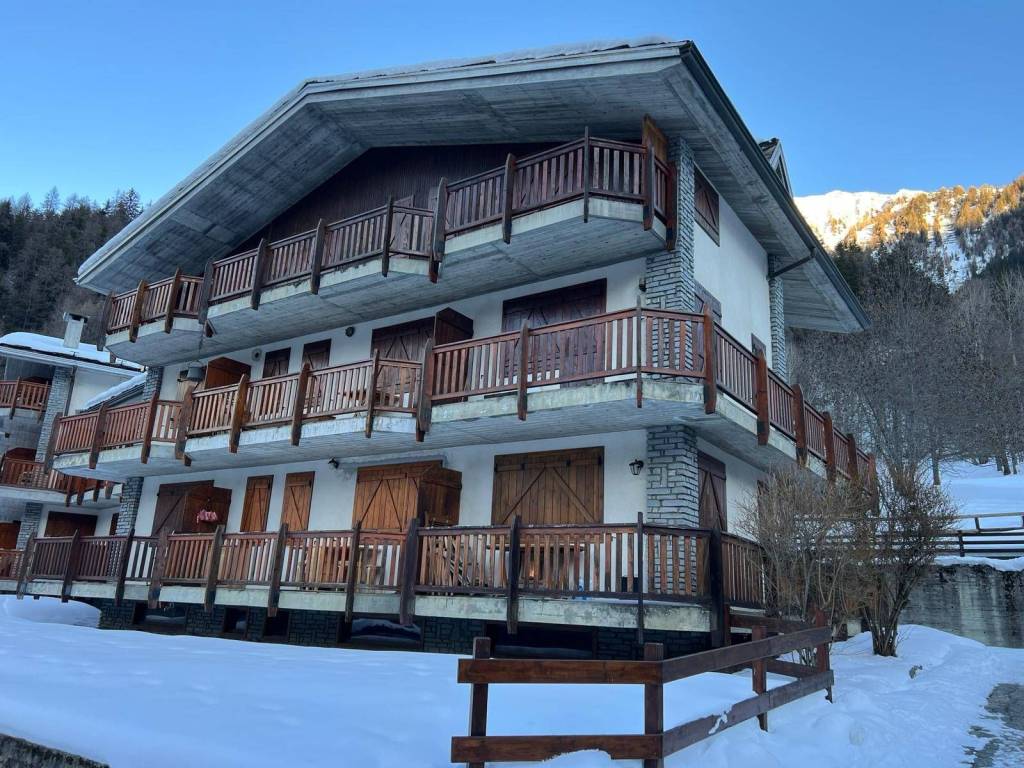 Appartamento a Courmayeur - Foto 2