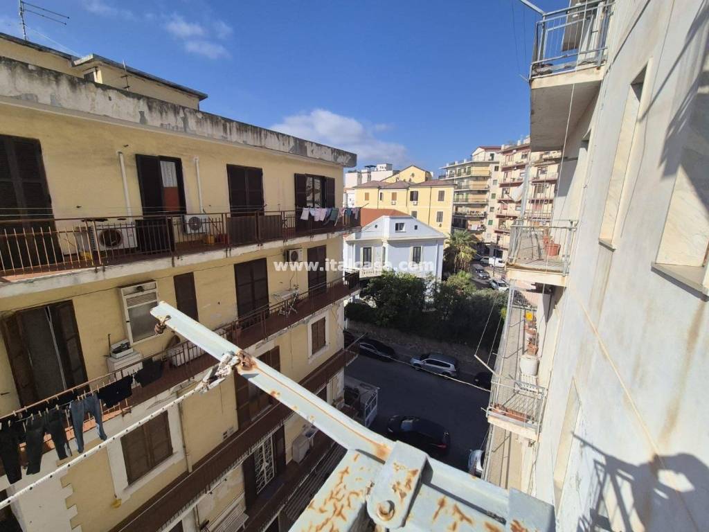 Appartamento a Crotone in Via interna marina - Foto 4