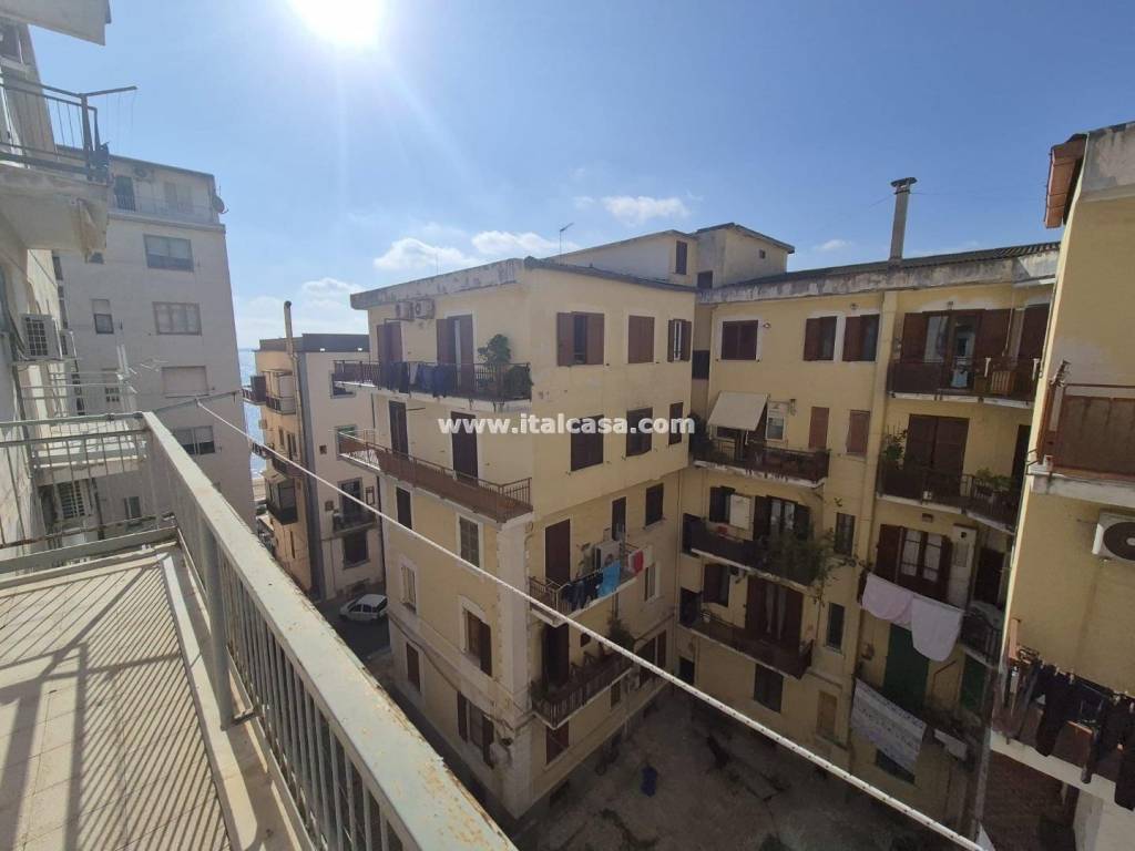 Appartamento a Crotone in Via interna marina - Foto 5