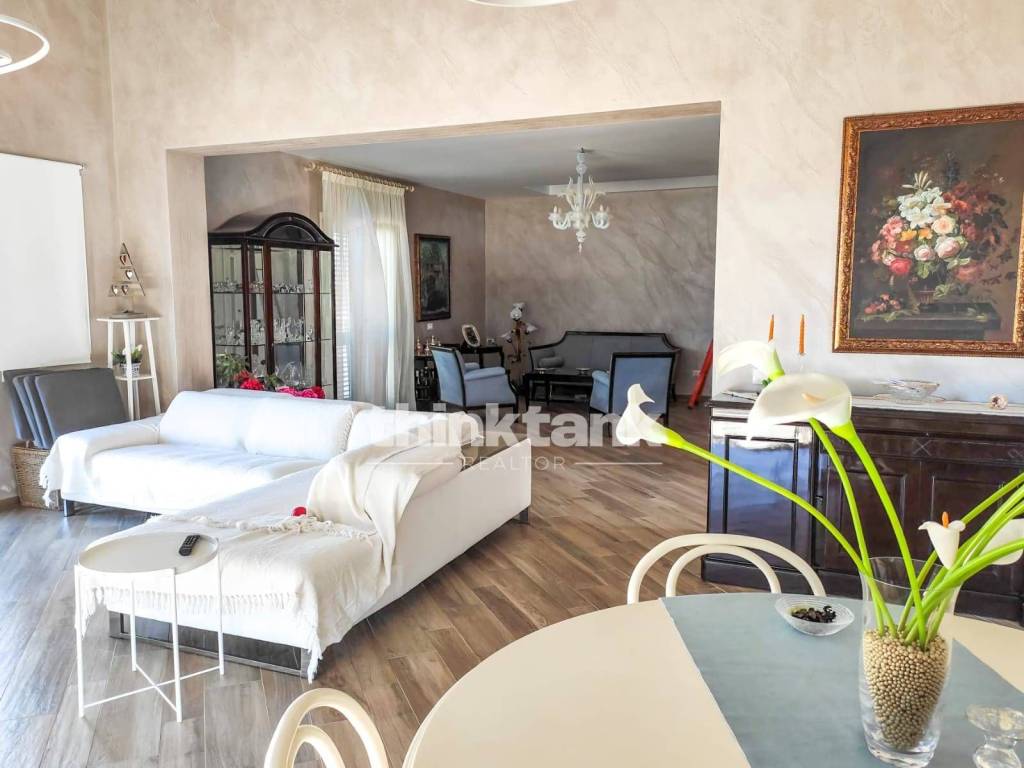 Villa a Agrigento in Via Enrico la Loggia - Foto 2
