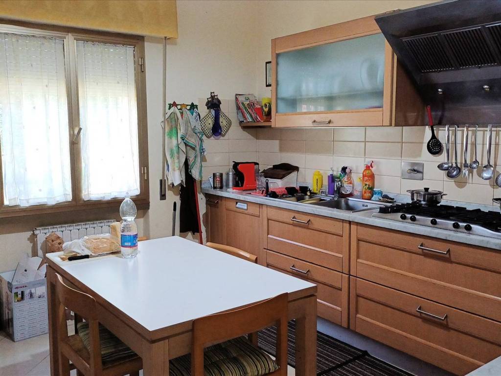 Casa indipendente a Casole d'elsa in piazza Lucchetti, 1 - Foto 5
