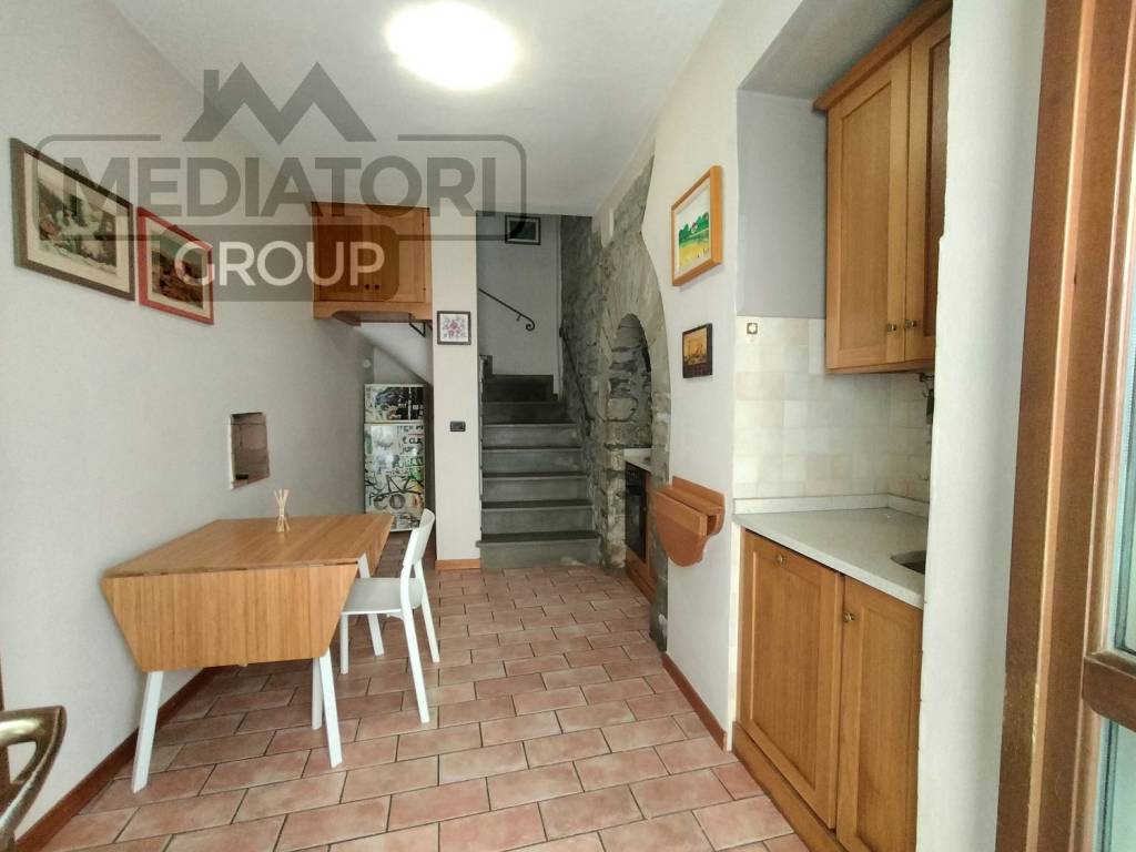 Casa indipendente a Pistoia in Via Borgo Talfano - Foto 5