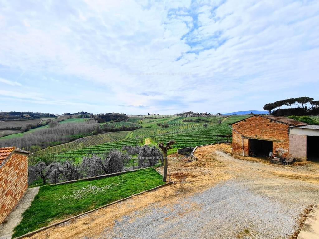 Rustico / casale a San gimignano in Località San Benedetto - Foto 2