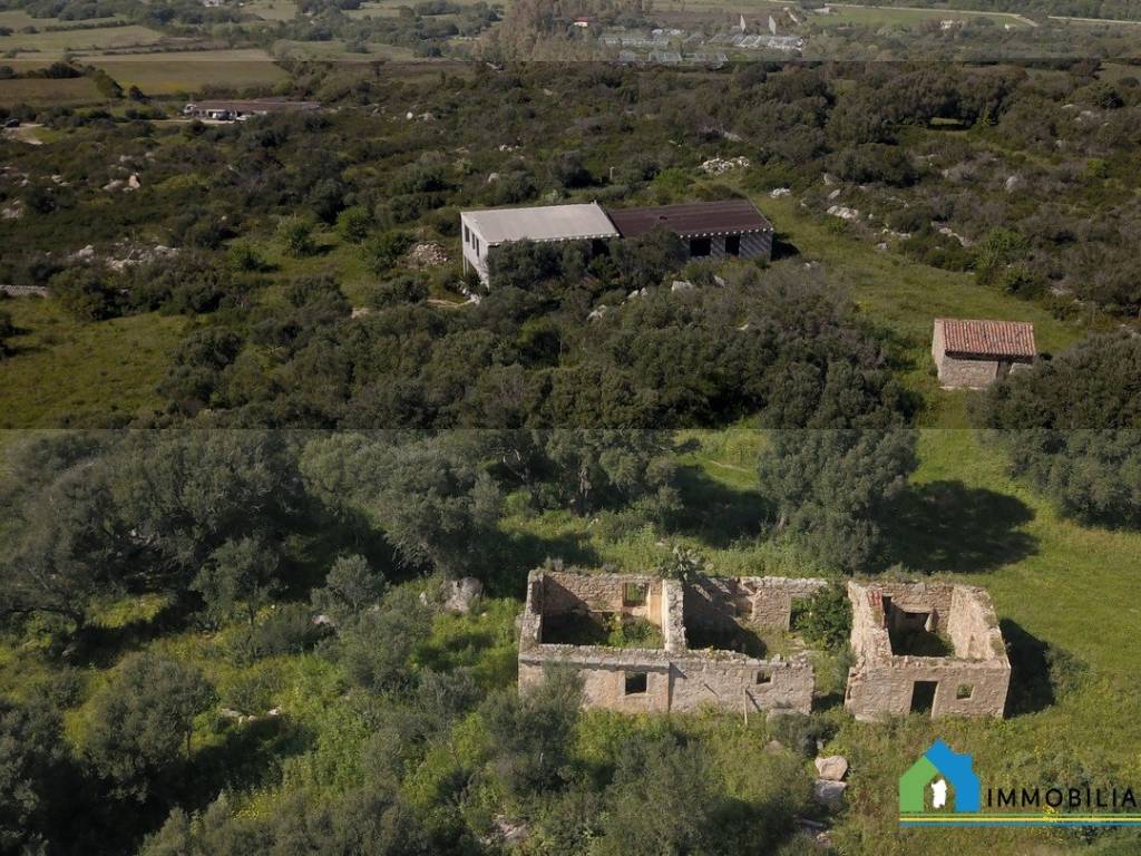 Rustico / casale a Arzachena in Via Stazzi Sarraiola - Foto 3