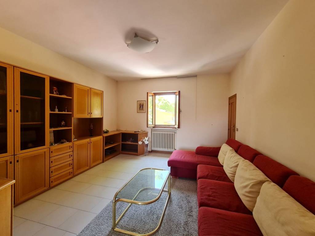 Villa a Castelbellino in Via Pantiere - Foto 3