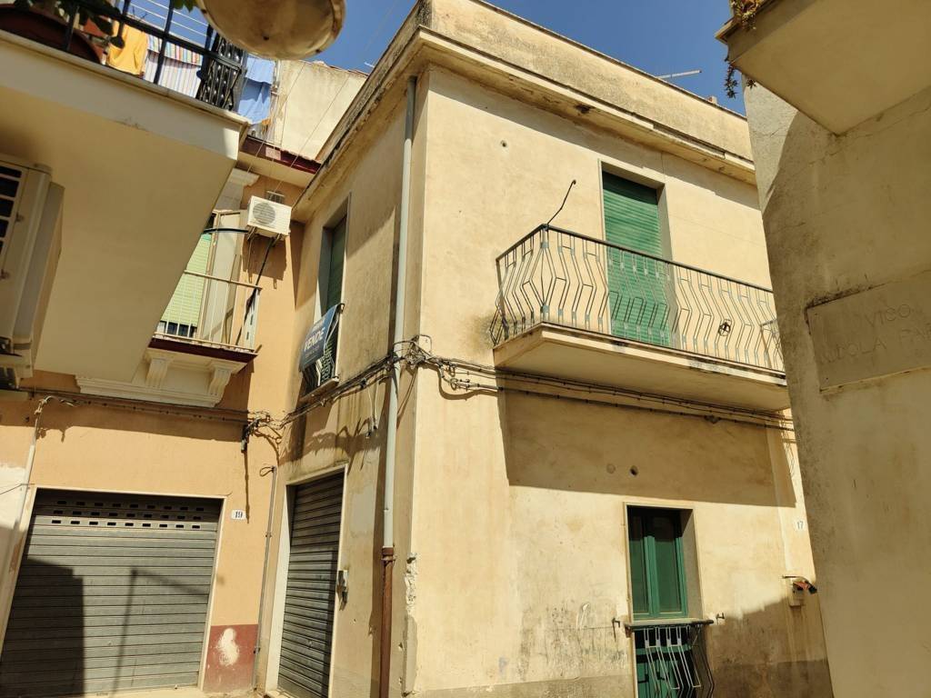 Casa indipendente a Ragusa in Via Scipio Slataper, 17 - Foto 3