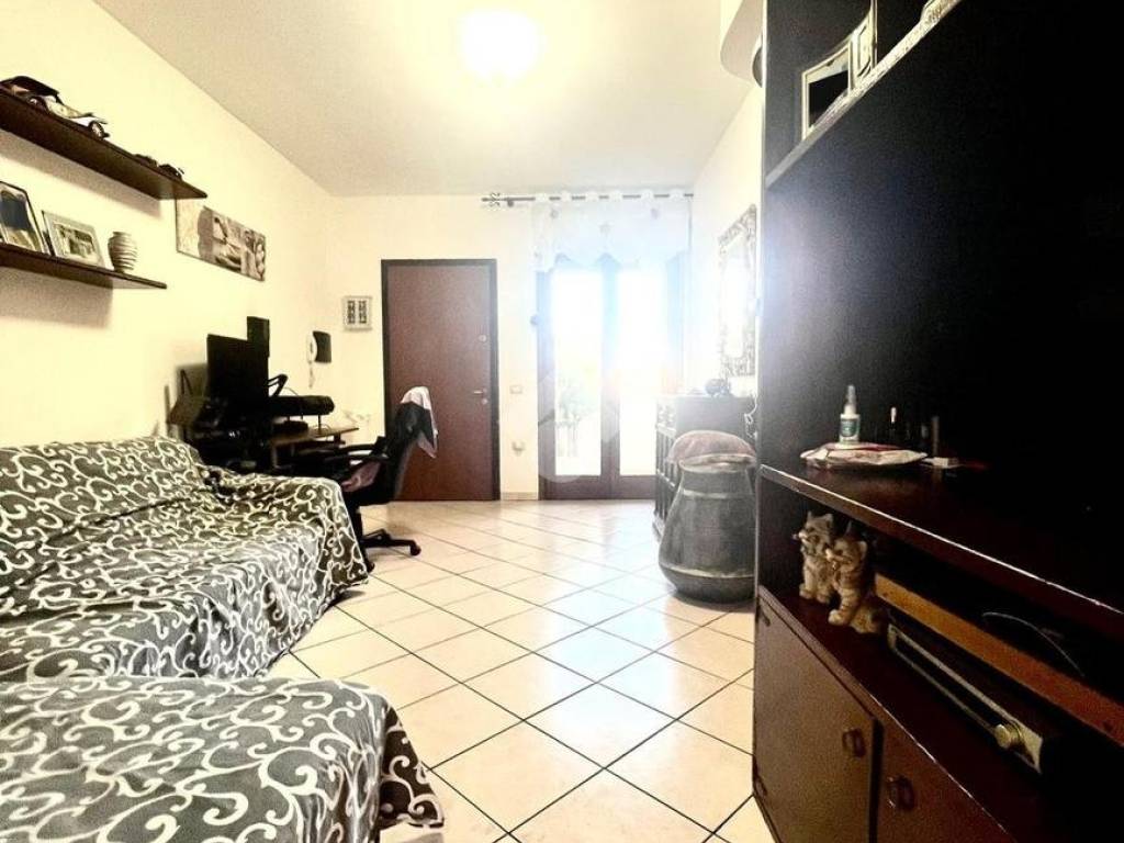 Appartamento a Assemini in Appartamento via sacco, 36 - Foto 2