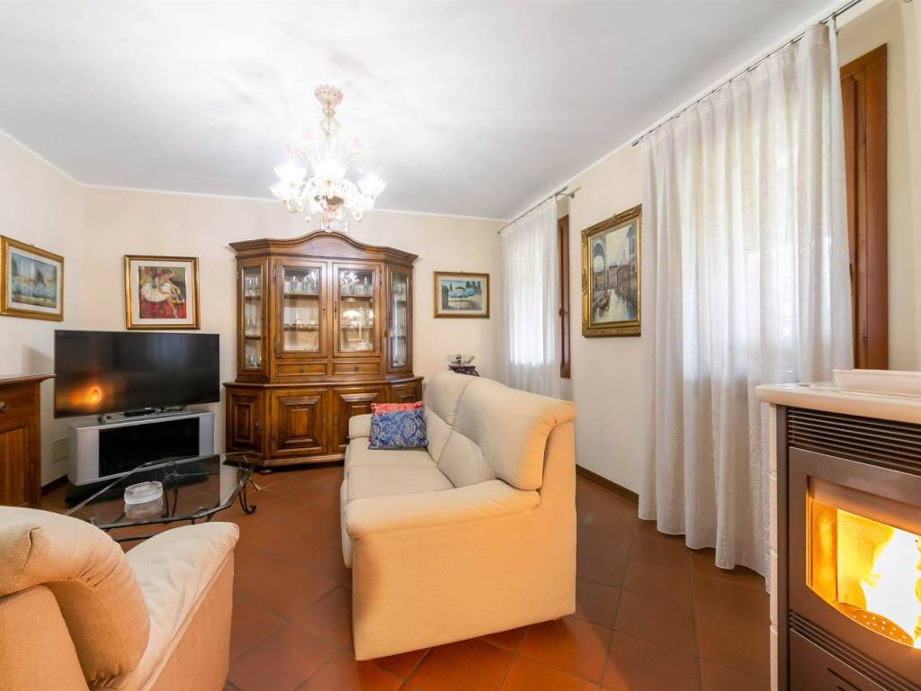 Villa a Paese in Via Roma - Foto 2