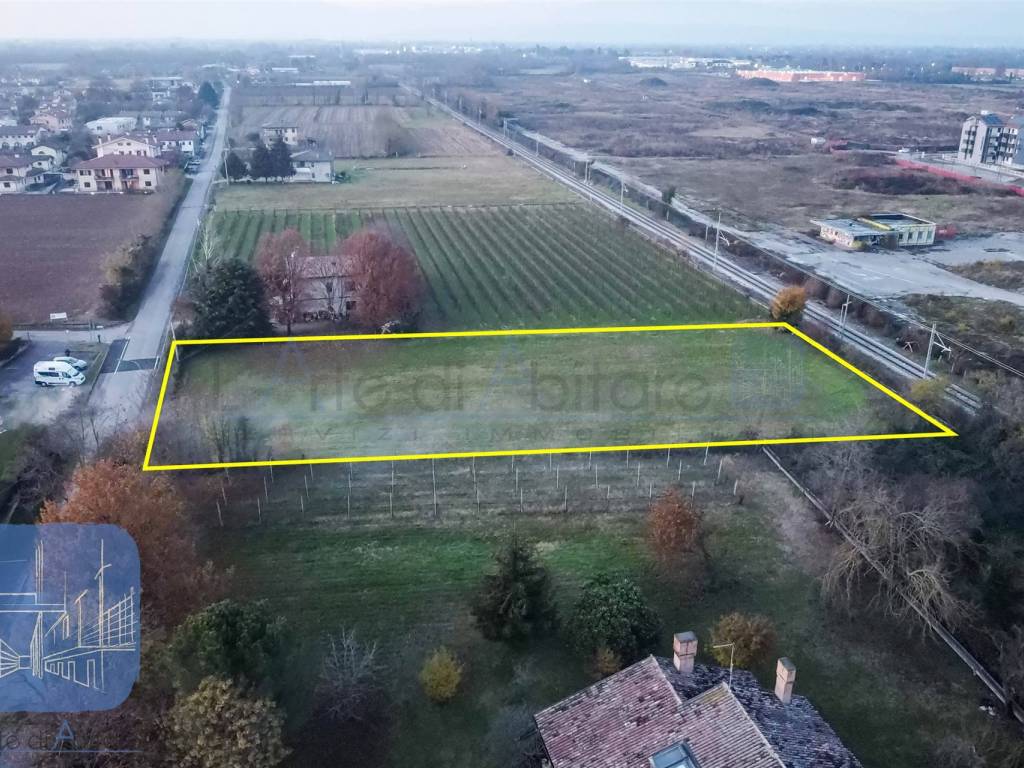 Terreno a Paese in Via Feltrina, 20 - Foto 2