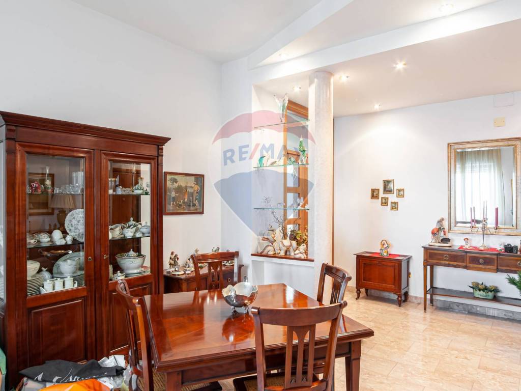 Appartamento a Salerno in Via Vincenzo Padula - Foto 4