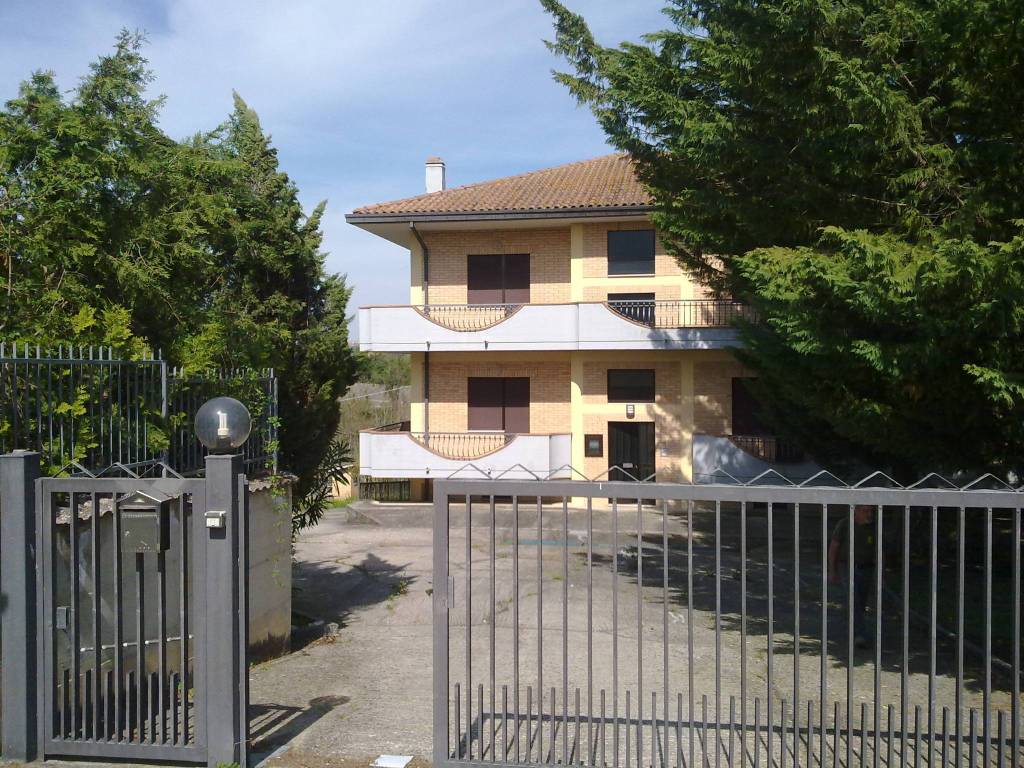 Villa a Castel castagna - Foto 2