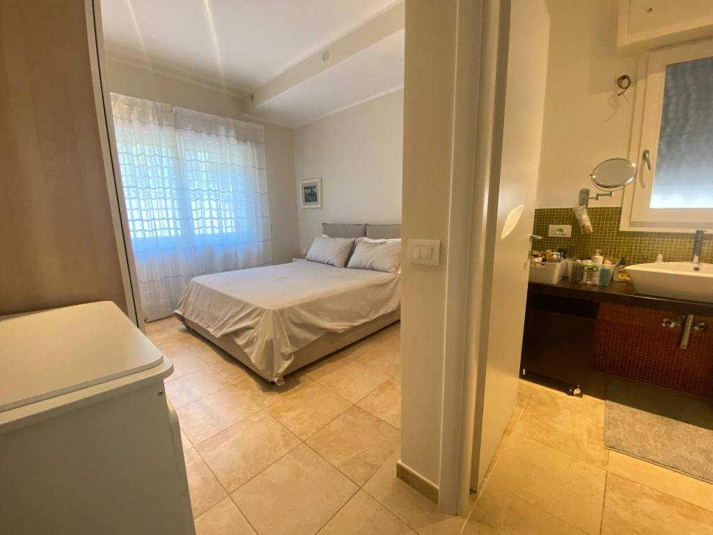 Appartamento a Riccione in Viale Cesare Battisti - Foto 5