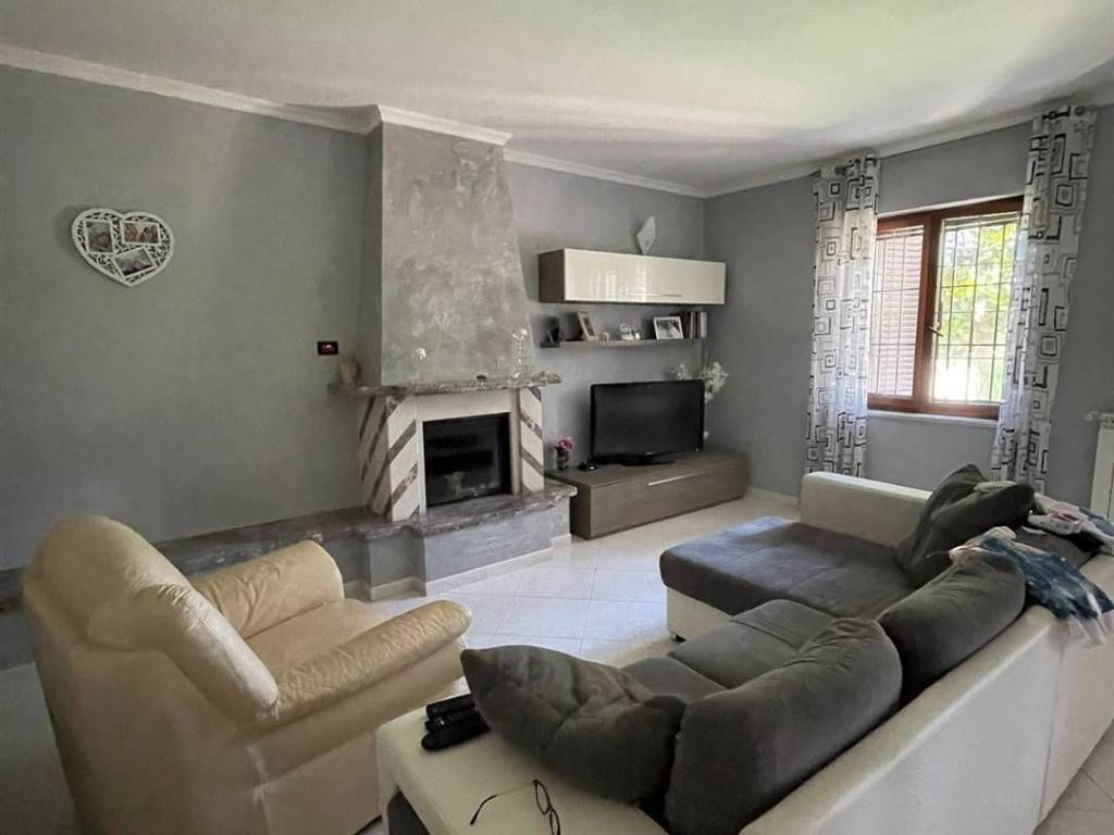 Villa a Cisterna di latina in Via Monti Lepini - Foto 4