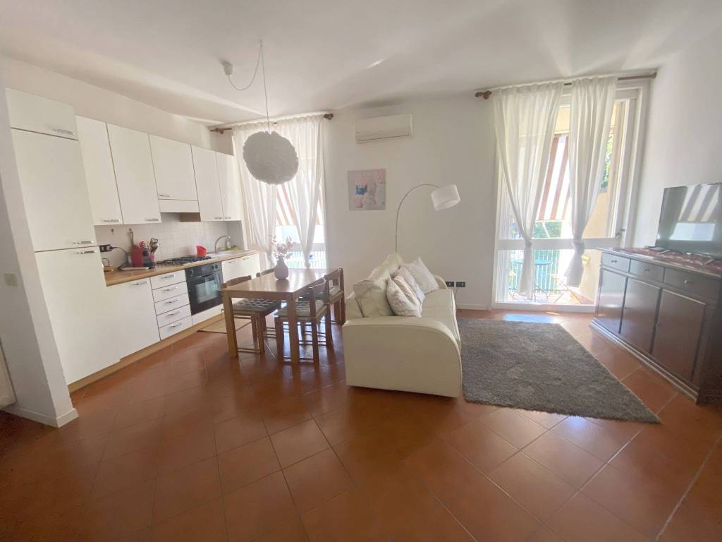 Appartamento a Riccione in Viale Maria Ceccarini - Foto 2