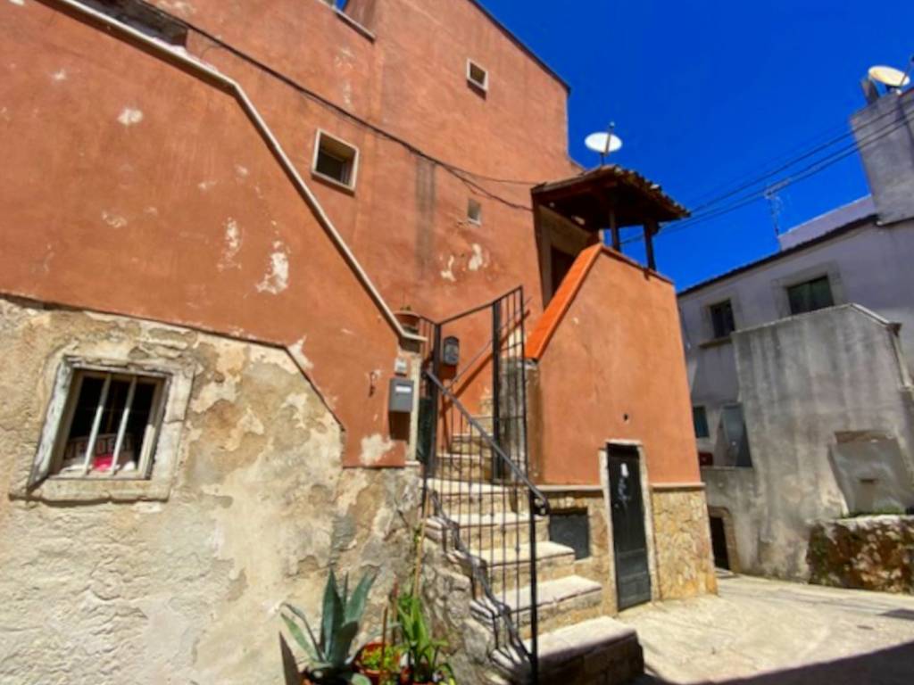 Casa indipendente a Vico del gargano in Via Laganella, 18 - Foto 3