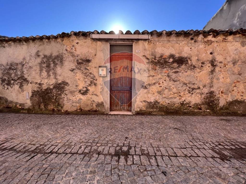 Casa indipendente a Sinnai in Vico Eleonora d'Arborea - Foto 3