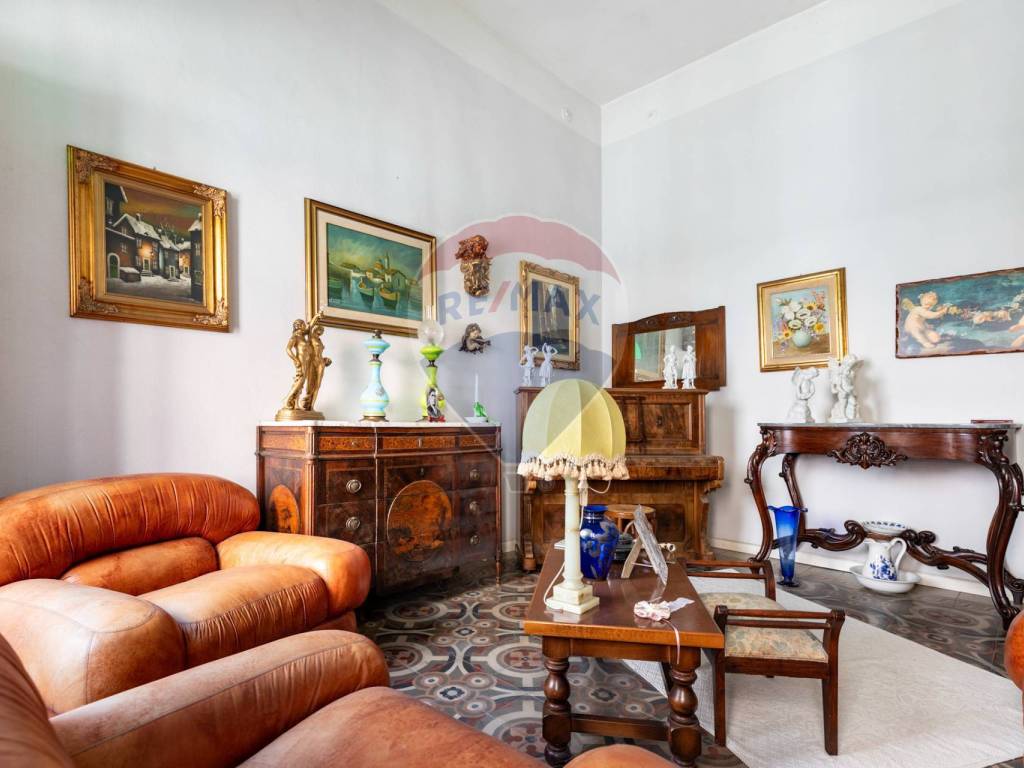 Casa indipendente a Cagliari in Via Sassari, 78 - Foto 2