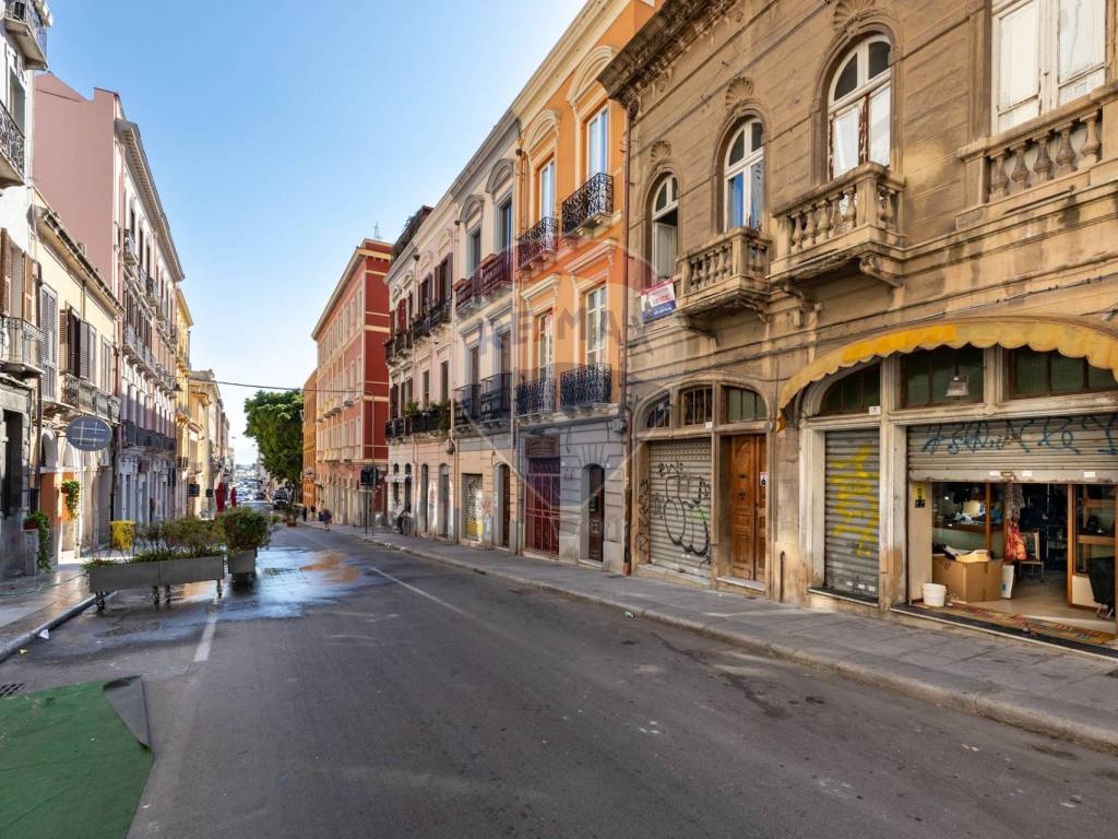 Immobile a Cagliari in Via Sassari - Foto 2