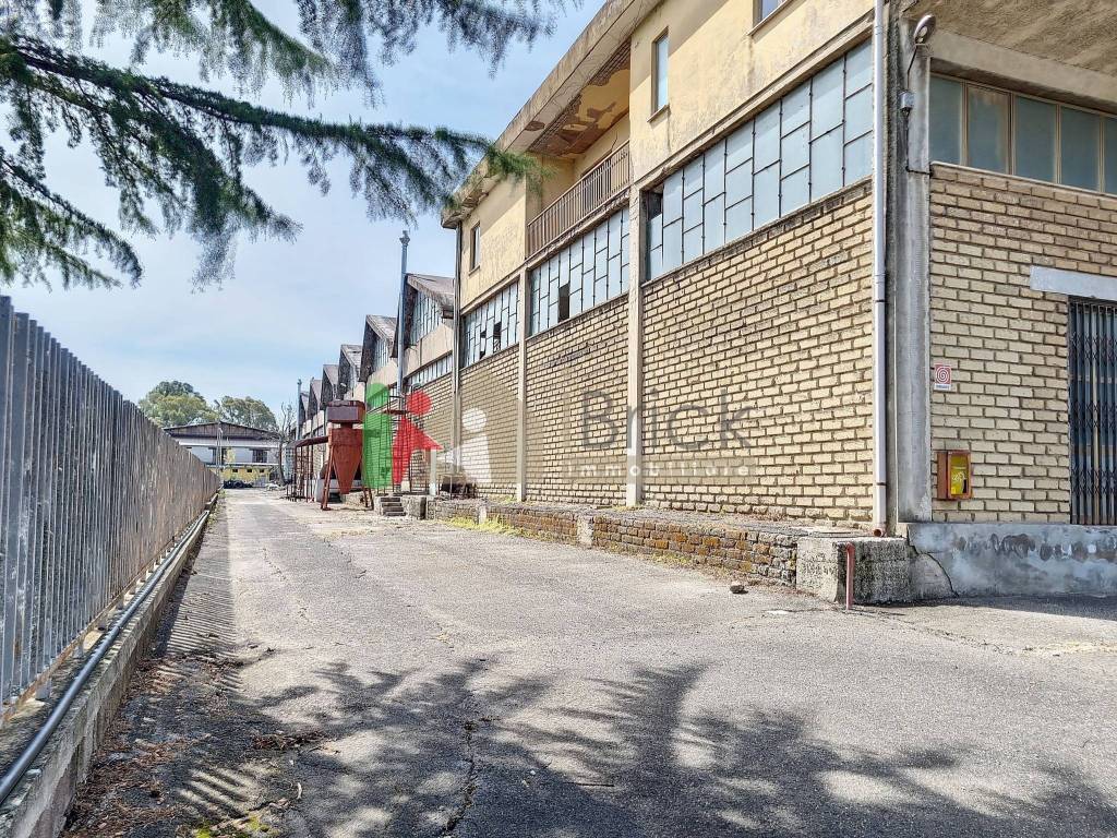 Immobile a Aprilia in Via della Meccanica - Foto 4