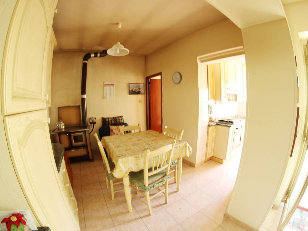 Casa indipendente a Fabriano in Frazione Serradica, 35 - Foto 5