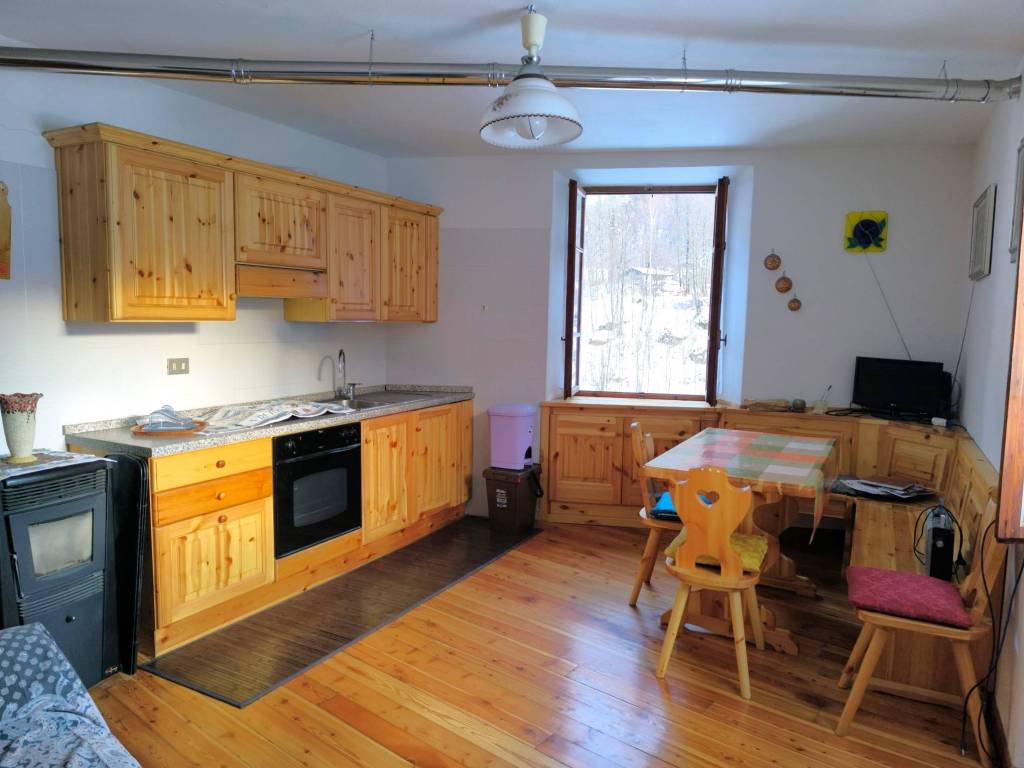 Appartamento a Lanzada in Via Tornadri - Foto 4