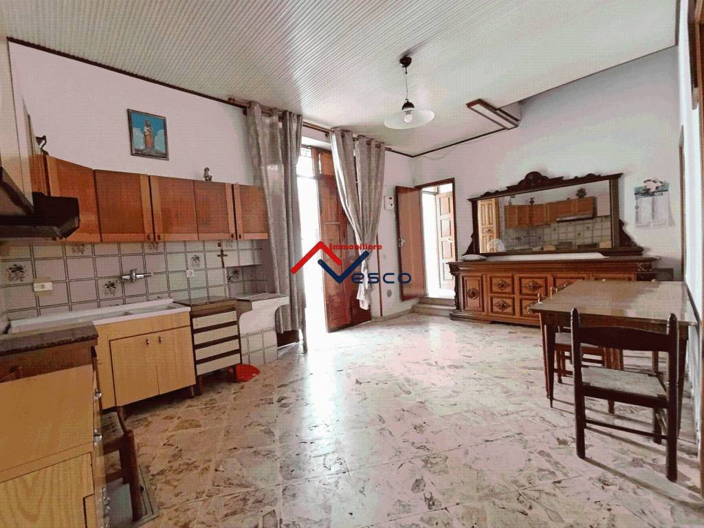 Casa indipendente a Alcamo in Via Salerno - Foto 3