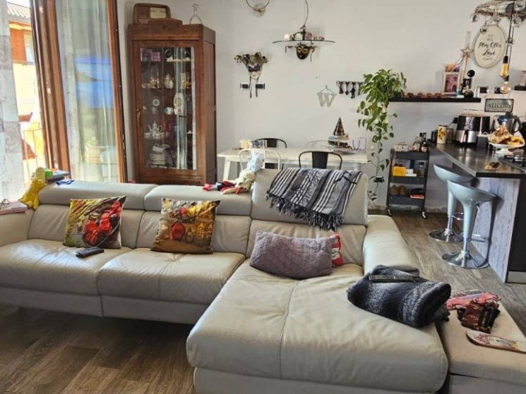 Villa a Novara in Via Ruggero Leoncavallo - Foto 2