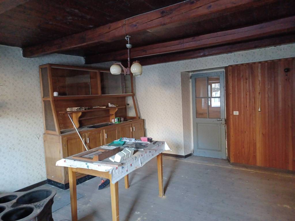 Casa indipendente a Valstrona in Via Monte Grappa, 7 - Foto 4