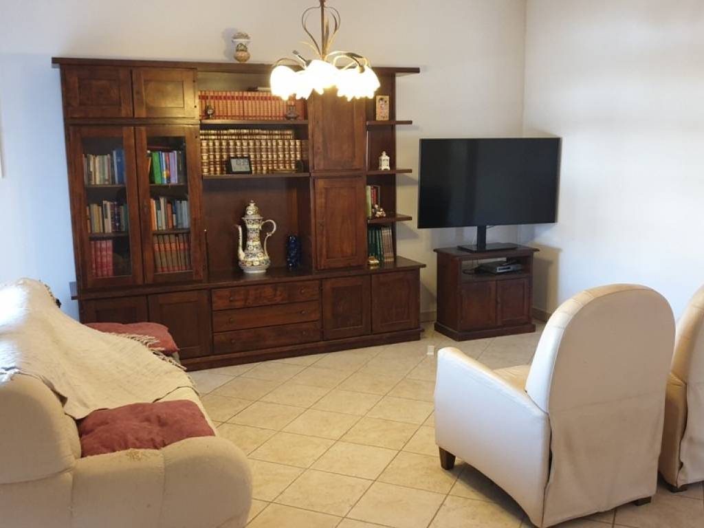 Appartamento a Nereto in Viale Roma, 153 - Foto 5